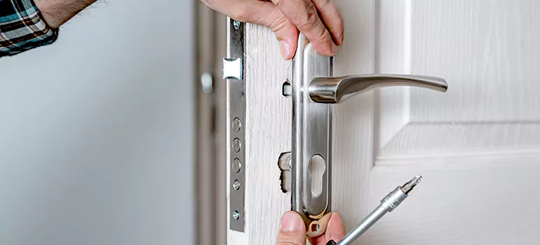 Front Door Knob Repair in Sunnyvale, CA
